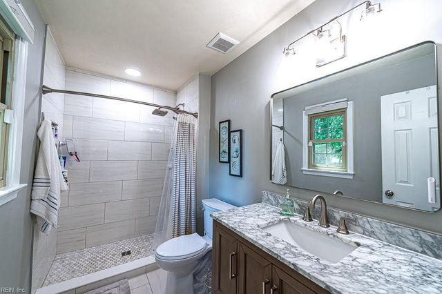 526 Wittington DR, Chesapeake, VA 23322