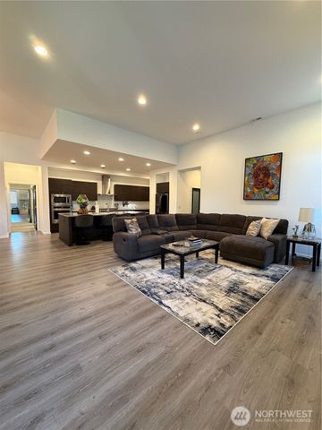 12426 Harwood Cove Lane SW, Lakewood, WA 98498