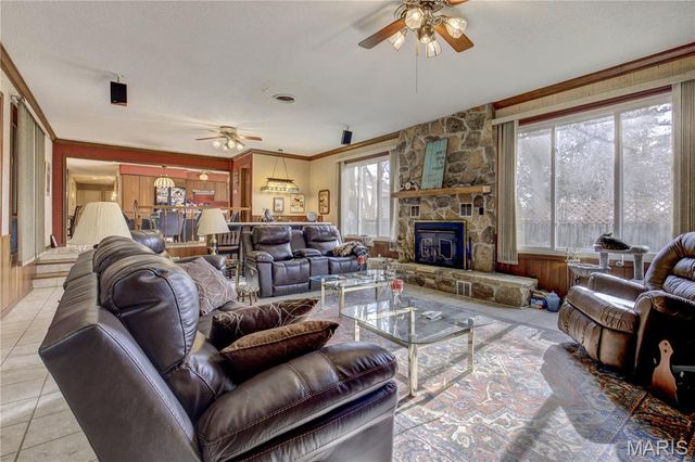 307 Circle Drive, Sikeston, MO 63801
