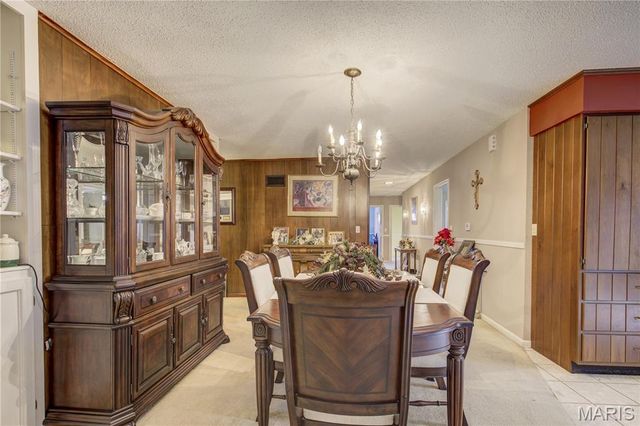 307 Circle Drive, Sikeston, MO 63801