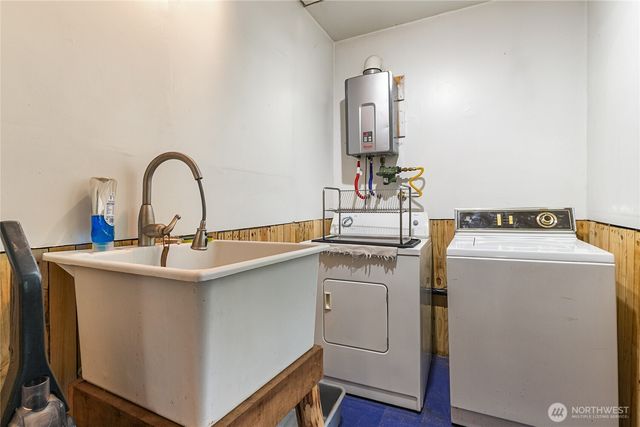 6557 Malloy Road, Ferndale, WA 98248