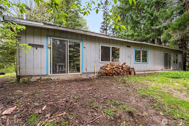 6557 Malloy Road, Ferndale, WA 98248