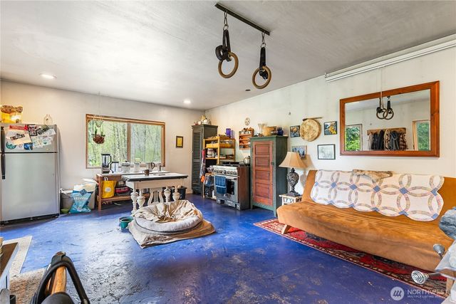 6557 Malloy Road, Ferndale, WA 98248