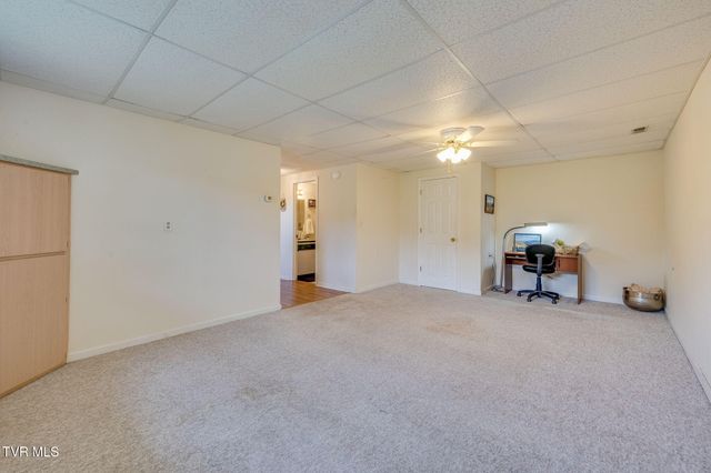 202 Grandview Street, Mount Carmel, TN 37645