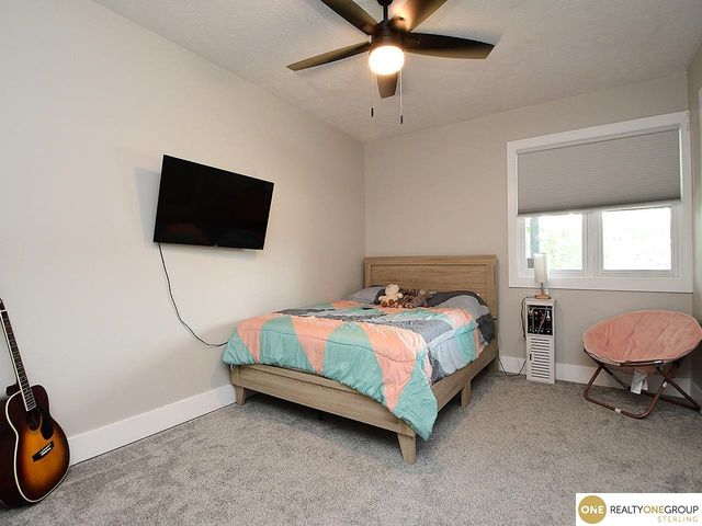 2405 S 151 Street, Omaha, NE 68144