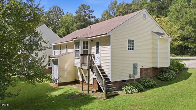 1037 Laurel Leaf Road, Zebulon, NC 27597