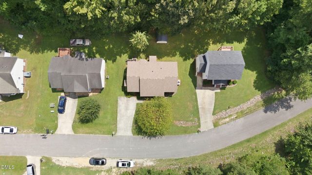 1037 Laurel Leaf Road, Zebulon, NC 27597