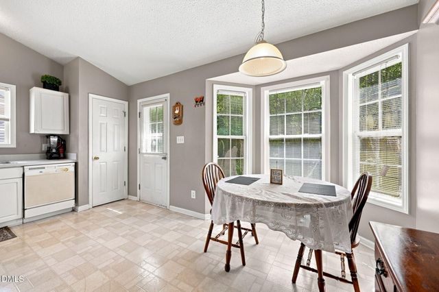 1037 Laurel Leaf Road, Zebulon, NC 27597