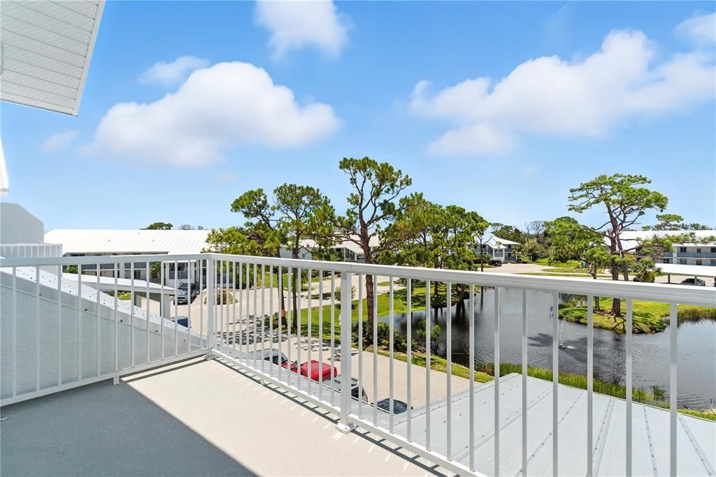 Image 6 of property listing at 6800 PLACIDA ROAD 279, Englewood, FL 34224