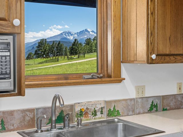 2180 Devils Gulch Rd, Estes Park, CO 80517