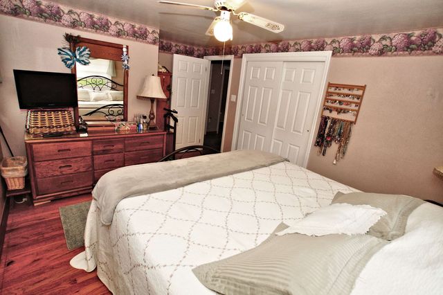 310 North DRIVE, Hempfield Twp, PA 15644