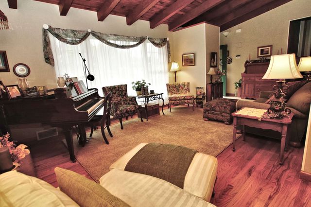 310 North DRIVE, Hempfield Twp, PA 15644