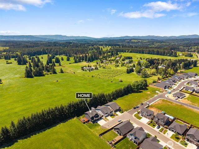 1090 RW Fletcher Street, Winlock, WA 98596