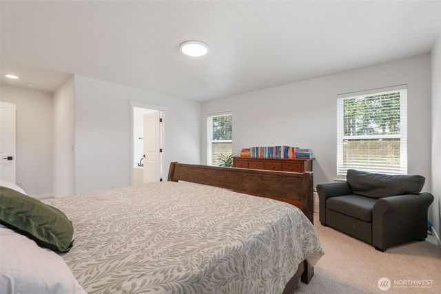 1090 RW Fletcher Street, Winlock, WA 98596