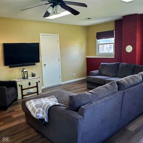464 S Valley Drive, Brownstown, IN 47220