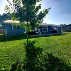 464 S Valley Drive, Brownstown, IN 47220