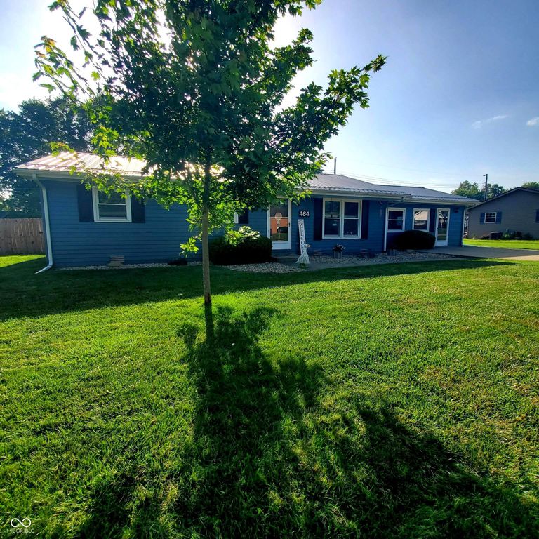 464 S Valley Drive, Brownstown, IN 47220