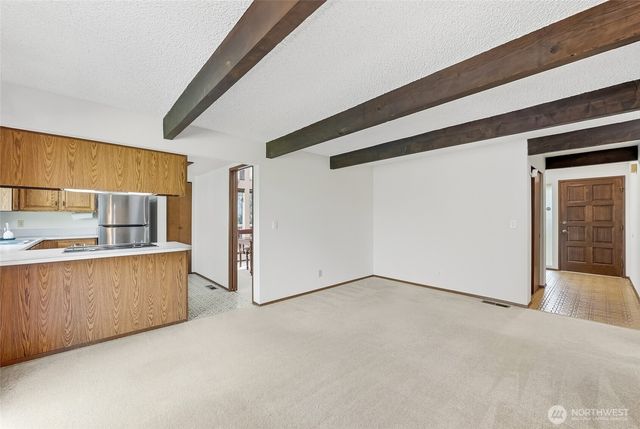 5600 140th Place SE, Bellevue, WA 98006