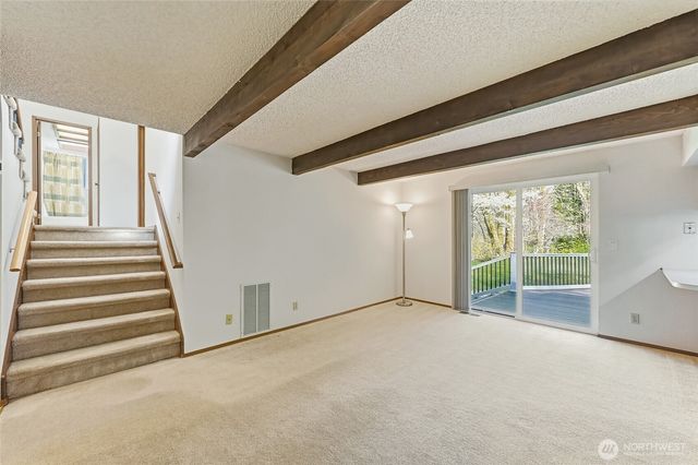 5600 140th Place SE, Bellevue, WA 98006