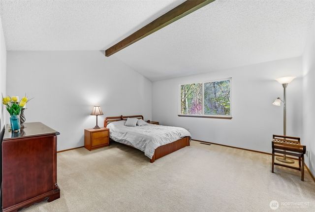 5600 140th Place SE, Bellevue, WA 98006