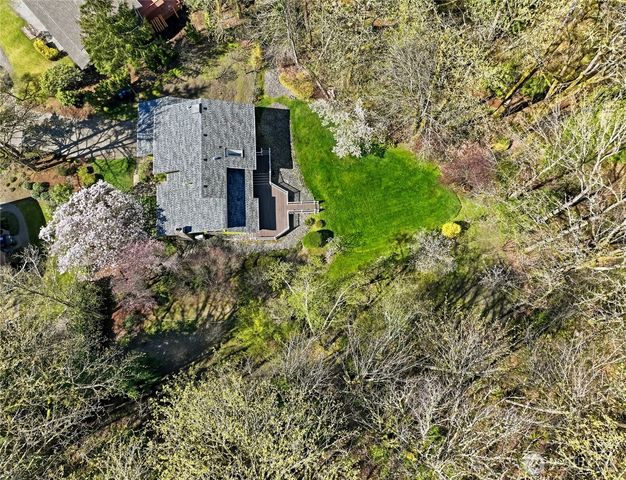 5600 140th Place SE, Bellevue, WA 98006