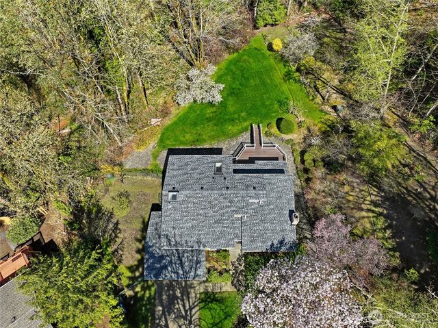 5600 140th Place SE, Bellevue, WA 98006