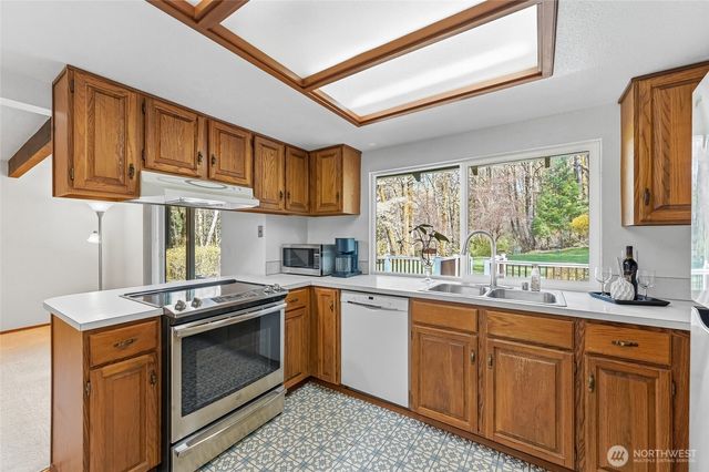 5600 140th Place SE, Bellevue, WA 98006