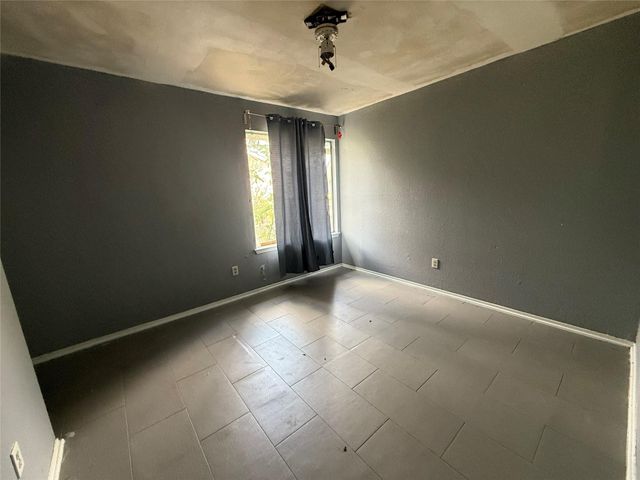 13614 Braeswest Drive, Houston, TX 77082