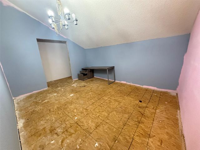 13614 Braeswest Drive, Houston, TX 77082