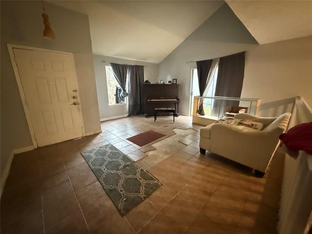 13614 Braeswest Drive, Houston, TX 77082