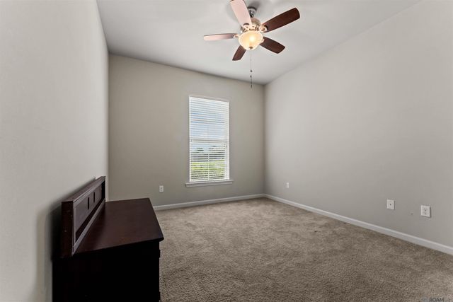 12805 Fairwood Ct, Baton Rouge, LA 70816