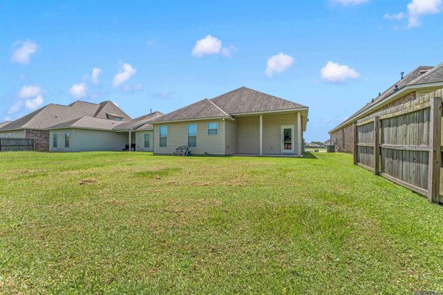 12805 Fairwood Ct, Baton Rouge, LA 70816