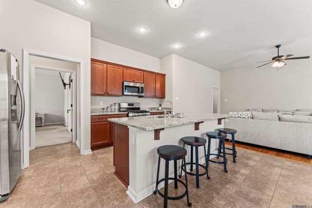 12805 Fairwood Ct, Baton Rouge, LA 70816