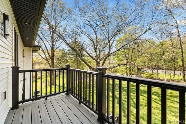 5 Blue Bird Road, Monsey, NY 10952