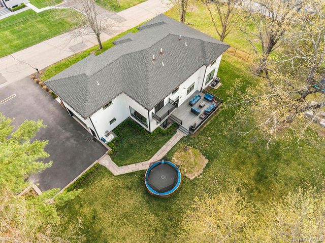 5 Blue Bird Road, Monsey, NY 10952