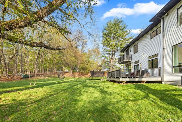 5 Blue Bird Road, Monsey, NY 10952