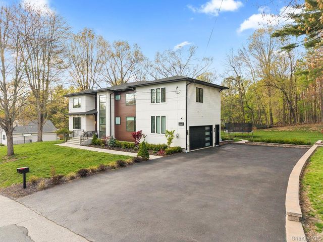 5 Blue Bird Road, Monsey, NY 10952