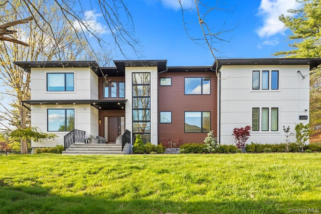 5 Blue Bird Road, Monsey, NY 10952