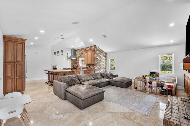 6911 ANNAPOLIS Court, Parkland, FL 33067