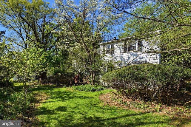 662 DEAVER DR, Blue Bell, PA 19422