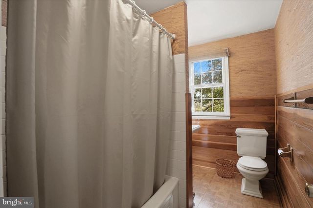 662 DEAVER DR, Blue Bell, PA 19422
