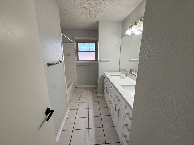 503 Windsor Lane, Springtown, TX 76082