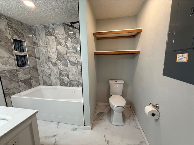 503 Windsor Lane, Springtown, TX 76082