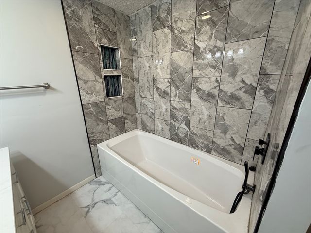 503 Windsor Lane, Springtown, TX 76082