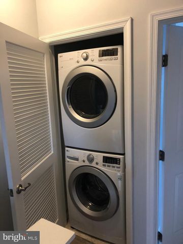 17 STEVENS CT, Somerdale, NJ 08083