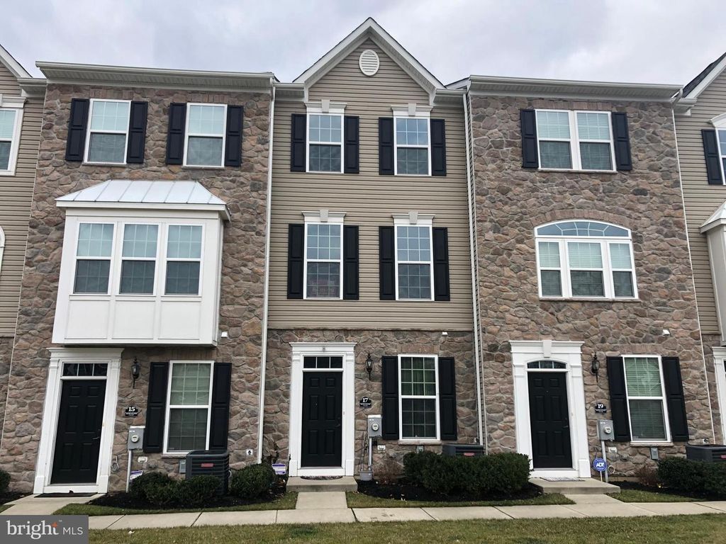 17 STEVENS CT, Somerdale, NJ 08083