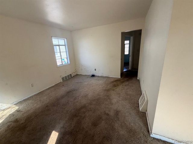 252 W Strathmore Avenue, Pontiac, MI 48340