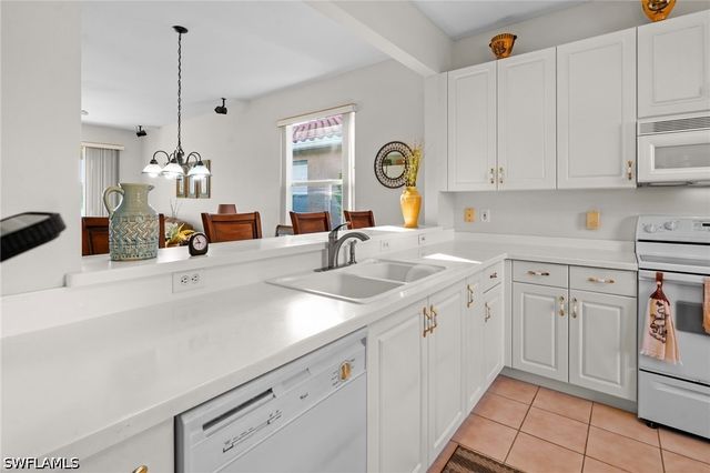 11227 Lakeland CIR, Fort Myers, FL 33913