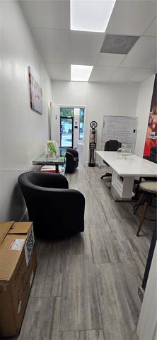 6260 Johnson St, Hollywood, FL 33024