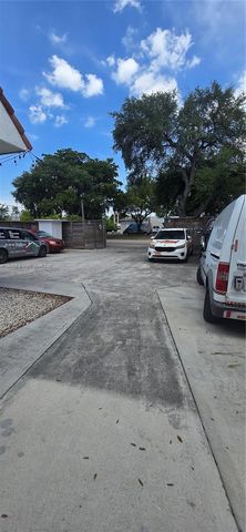 6260 Johnson St, Hollywood, FL 33024